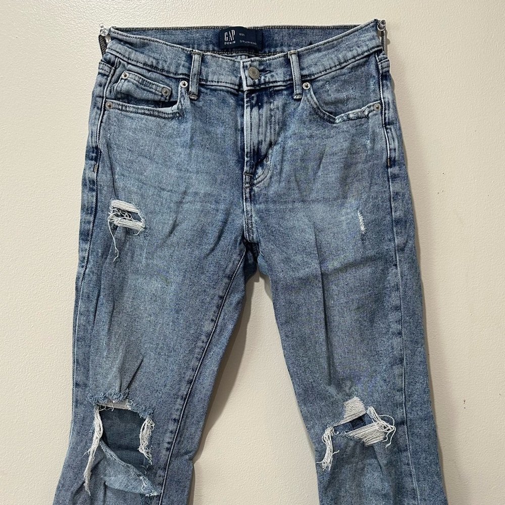 Women’s Gap Jeans